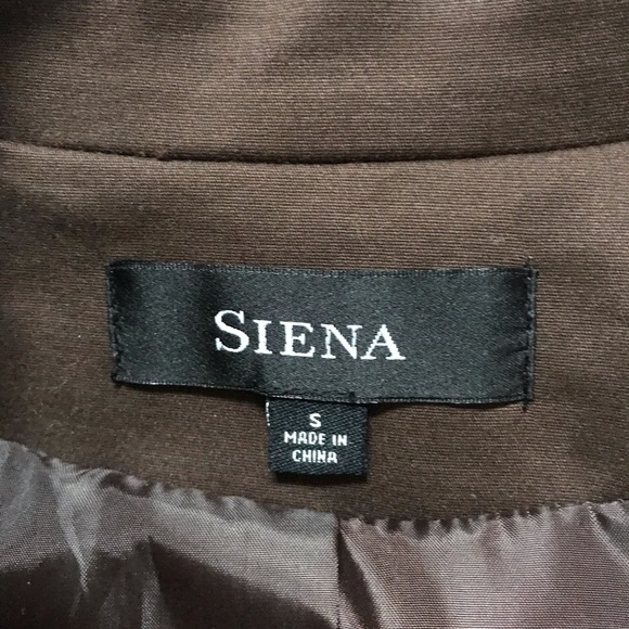 Trench coat - Picture 3 of 5